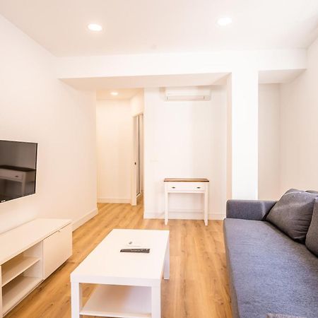 Apartamentos Mirablau 아구아둘세 객실 사진